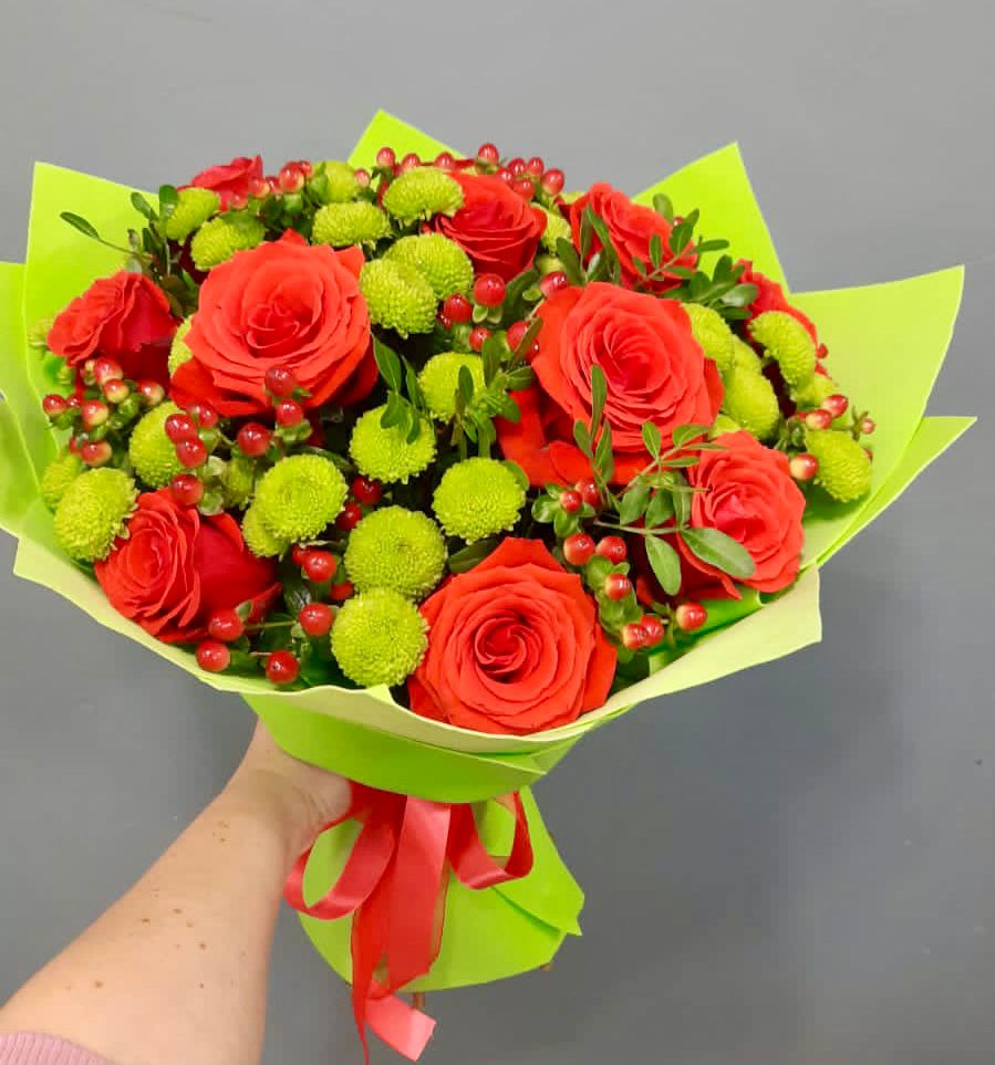 Букет цветов из: Хризантемы и Розы в Дмитриевка Уфимский район