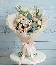 Букет цветов из:  Розы и Лизиантусы в Дмитриевка Уфимский район
