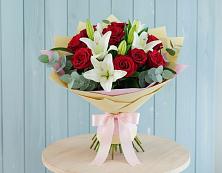 Букет цветов из:  Лилии и Розы в Дмитриевка Уфимский район