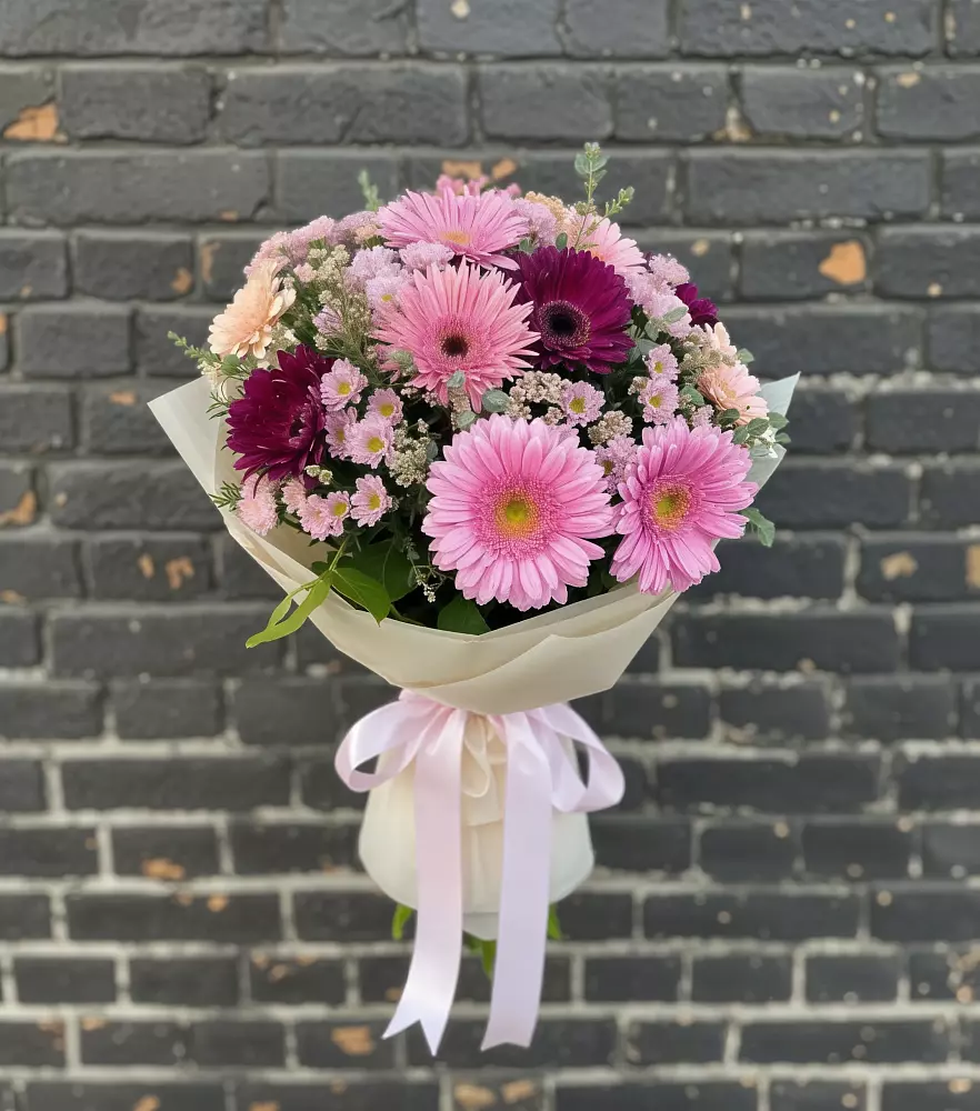 Букет цветов из: Герберы и Хризантемы в Дмитриевка Уфимский район