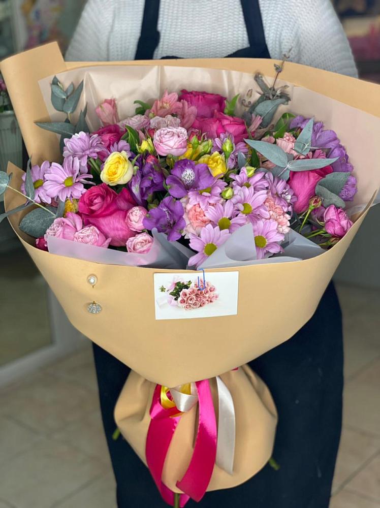 Букет цветов из: Хризантемы, Гвоздики и Альстромерии в Дмитриевка Уфимский район